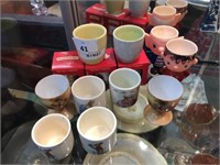 QUANTITY OF COLLECTABLE VINTAGE EGG CUPS
