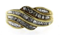 10kt Gold 1.00 ct Baguette Diamond Wavelink Ring