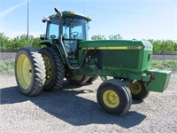 1996 John Deere 4560 Wheel Tractor