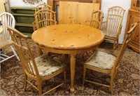 7pc Thomasville Table w/ 6 Chairs, 2 leafs