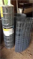 COLLECTION OF WIRE FENCING