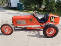 1932 #14 SPRINT CAR, COLOR ORANGE, BLACK & GOLD