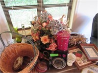 Table Lot: Flower Arrangements, Art, Card Table, B