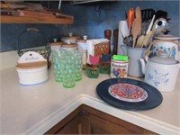 Kitchen Counter Lot: Salt Box, Green "Dot" Tumbl