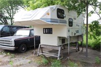 Abandoned Property - Shadow Cruiser Pickup Camper