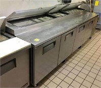 APPX. 10' LONG REFRIGERATED FOOD PREP TABLE.