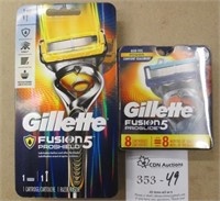 Gillette Fusion 5 Razor & 8 Pack Cartridges