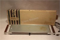Salton Large Glass Hot Tray in Box with Cords