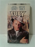 VHS: Fury Sealed/Scellé