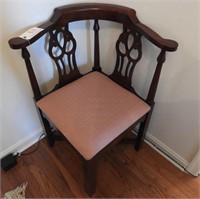 Mahogany Chippendale reproduction corner chair