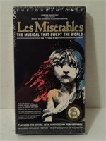 VHS: Les Miserables Sealed/Scellé