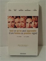 VHS: Tout ce qu'on peut apprendre d'une femme au