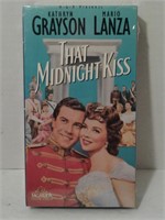 VHS: That Midnight Kiss Sealed/Scellé