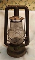 Defiance lantern with glass chimney