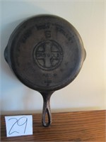 #6 Griswold Cast Iron Skillet - smooth bottom