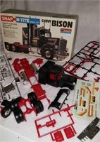 Snap Tite Chevy Bison model kit 1 / 32