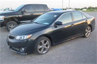 2012 TOYOTA CAMRY SE