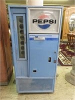 1960'S PEPSI-COLA MACHINE WITH KEY AND WORKS