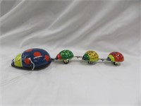 VINTAGE TIN WIND UP "LADY BUGS" TOY