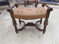 ANTIQUE FEUDAL OAK NEEDLEPOINT VANITY SEAT 21"T X