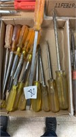 Box lot screwdrivers