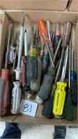 Box large screwdrivers