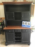 2 Piece Hutch W/ Wine Rack