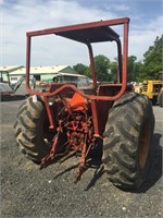 International 674 2 wheel drive farm tractor
