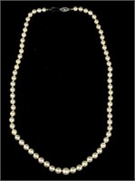17" Ladies Pearl Strand Necklace
