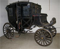 Armored Horse Carriage *Reserve