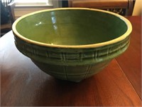 Green signed 9 inch Shield vintage mixing bowl 5.