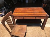 29x48x29 antique wooden desk and chair