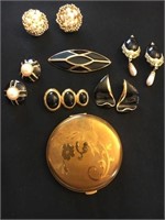 Lot of nice costume jewelry with compact