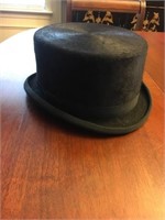 Equestrian felt and fur top hat for horse shows