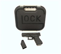 Glock Model 23 .40 S&W semi-auto, 4" barrel with