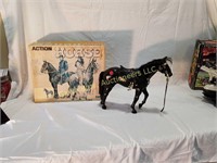 Action Horse with box