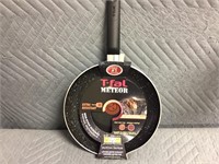 9.5" T-Fal Fry Pan