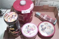 5pcs of collector tins