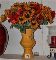Lovely, decorative vase w/ flowers 18" t