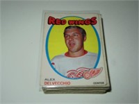 1970-71 Lot of OPC Hockey Cards