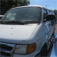 27	2000	DODGE 	RAM VAN	2B6HB11X4YK129856