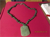 Green Glass Beaded Necklace w/Jade Polished Stone