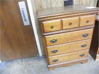 HARD ROCK MAPLE CHEST O DRAWERS