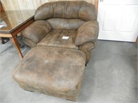BOMBER LEATHER STYLE CLUB CHAIR W/OTTOMAN