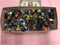 Lot of vintage marbles