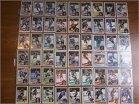 55 cartes de hockey O-Pee-Chee 1984-85