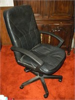 Leather Office Chair 21 x 25 x 44