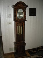 Ridgeway Grandfather Clock 11 x 17 x 77