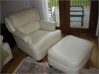 Leather Chair 32 x 33 x 36 & Ottoman 14 x 23 x 27