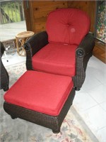 Wicker Chair 35 x 36 x 36 & Ottoman 14 x 21 x 25